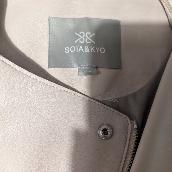 Soia & Kyo Victoria leather jacket in size M - Picture 8 of 16